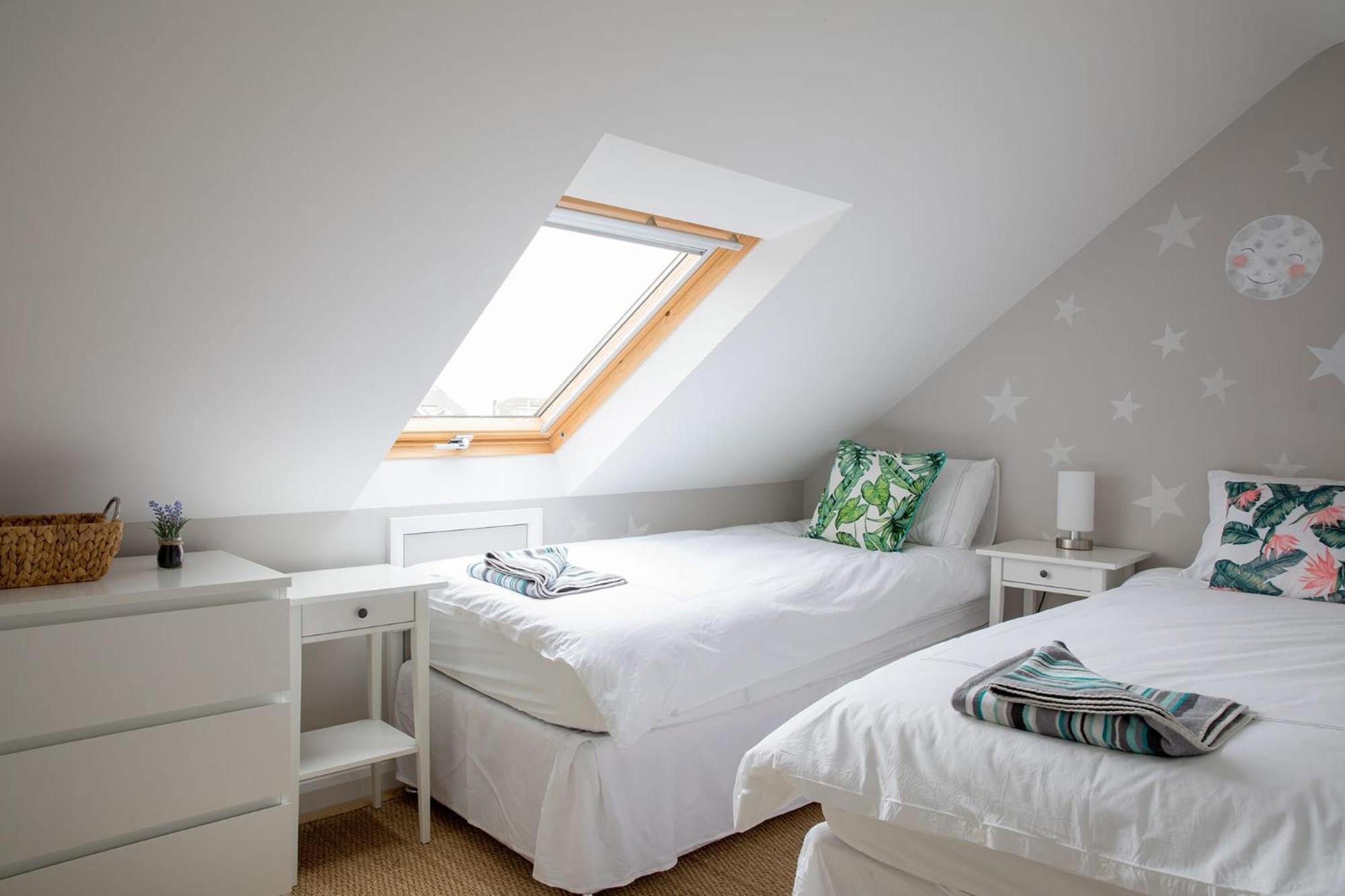 Family Seaside Retreat - 5 Minutes To Beach West Wittering Εξωτερικό φωτογραφία